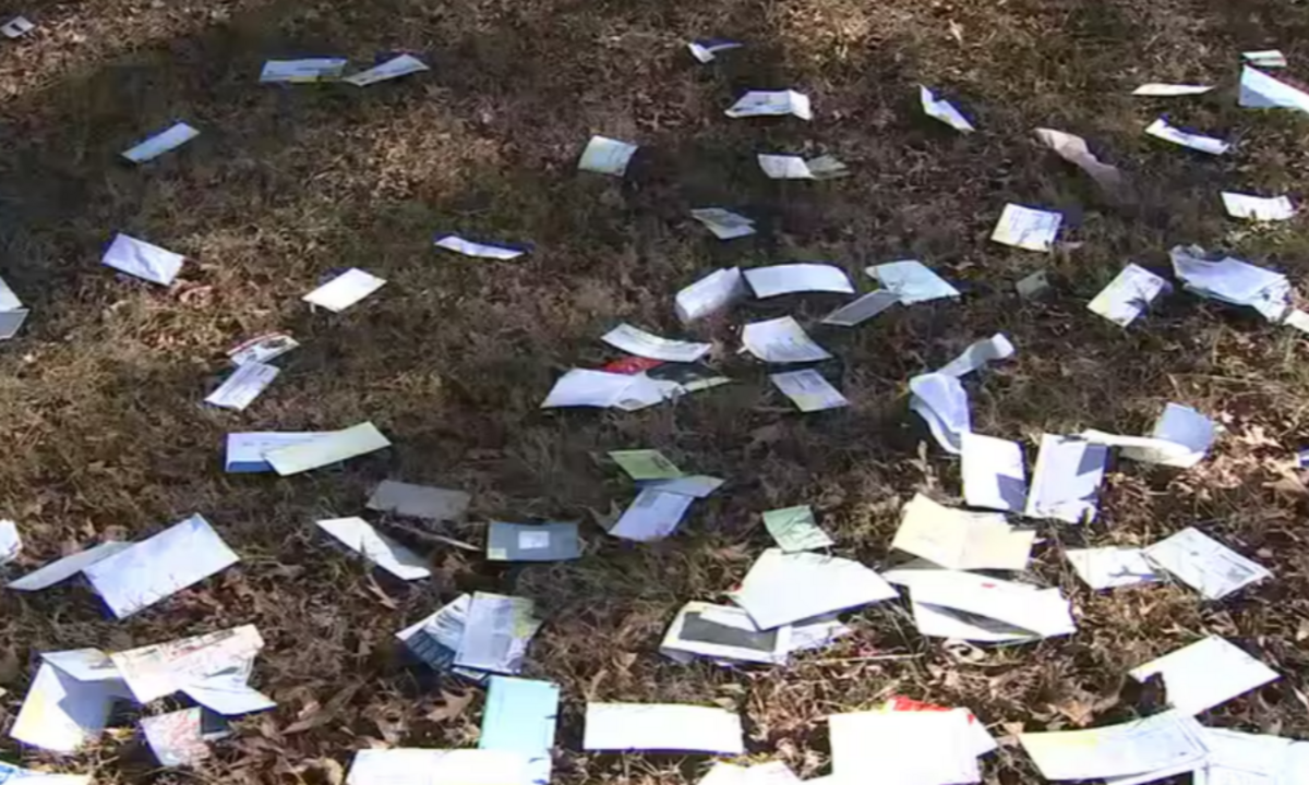 Shocking Discovery: Pastor Finds Thousands of Personal Documents Scattered on Georgia Highway