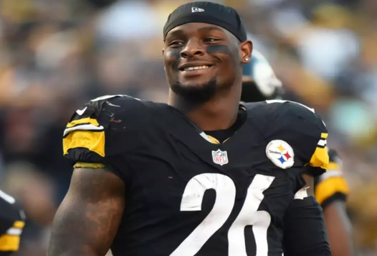 Ex-NFL Star Le’Veon Bell Denies Shocking Abuse Allegations After Losing $25M Lawsuit