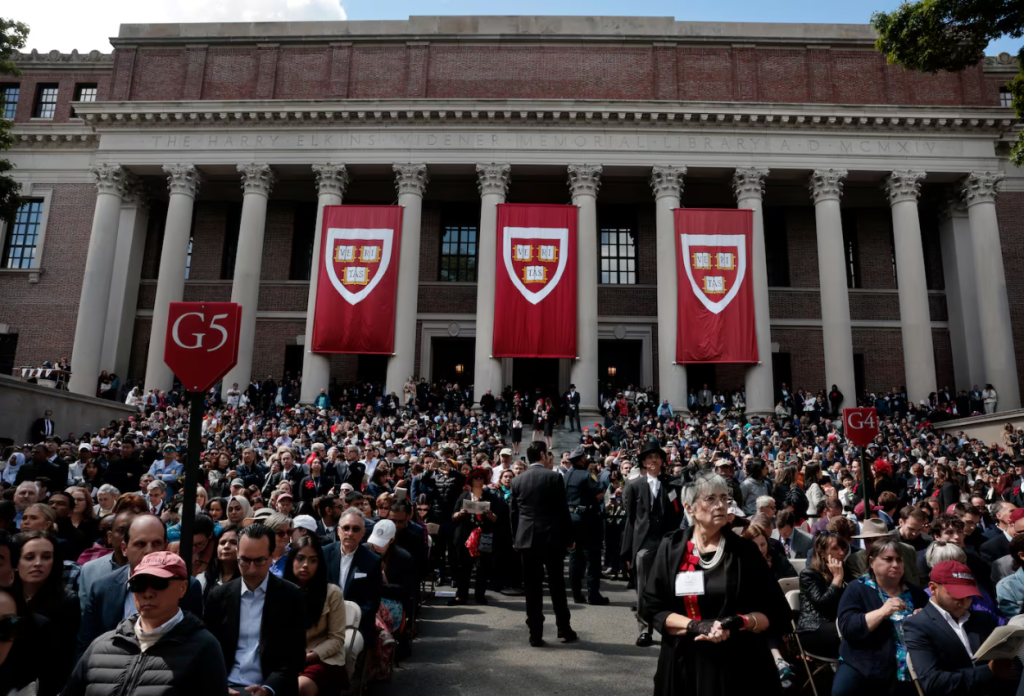 Harvard’s Big News: Tuition-Free for Families Earning $200K or Less!